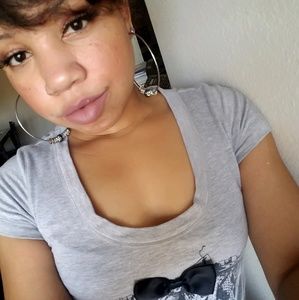 Meet your Posher, Whitney